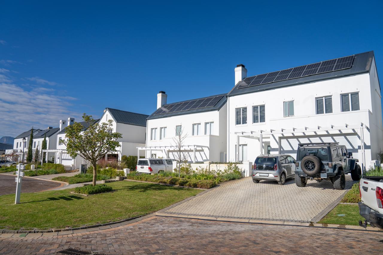 A street of completed estate homes with rooftop solar in the Cape Winelands, Koelenbosch