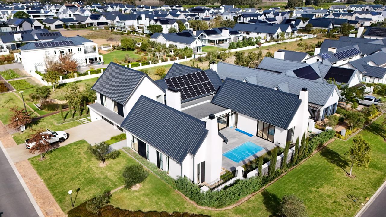 Completed estate home at Val de Vie, Cape Winelands